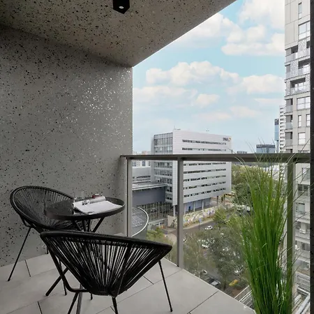 Spacious Apartment With Parking And Access To Gym And Sauna By Noclegi Renters Katowice Zewnętrze zdjęcie
